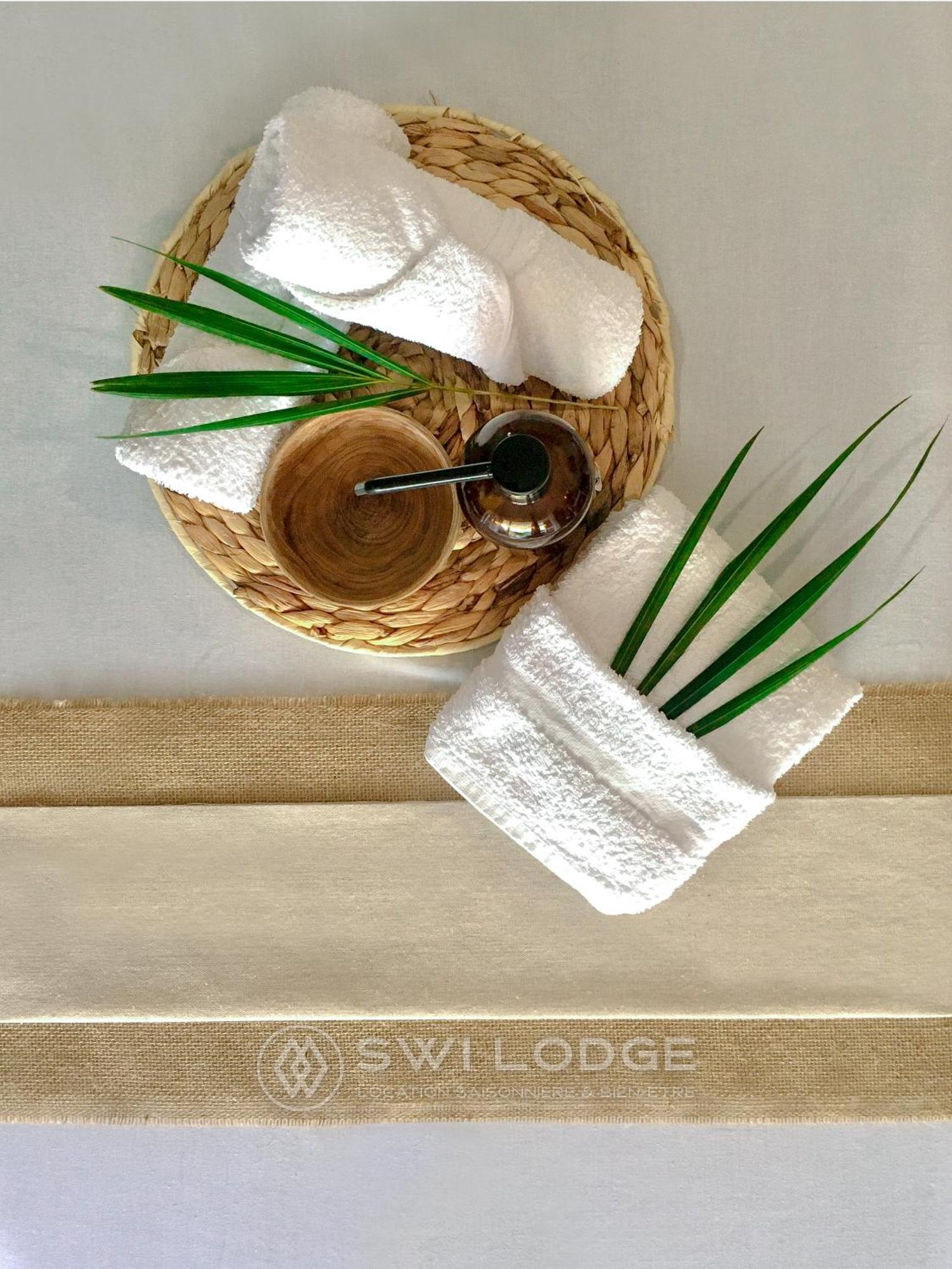 Swilodge Vue Sur Mer ! Petit Dejeuner Et Location De Voiture Possible Le Moule Exterior foto